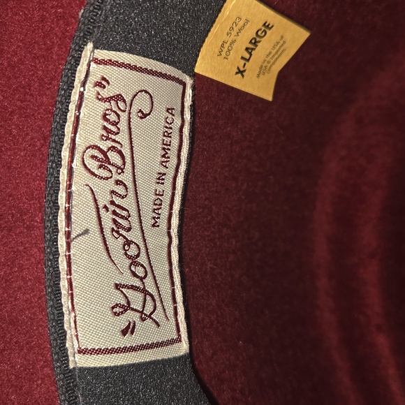 Goorin Bros Vibrant Red Hat - Picture 2 of 3